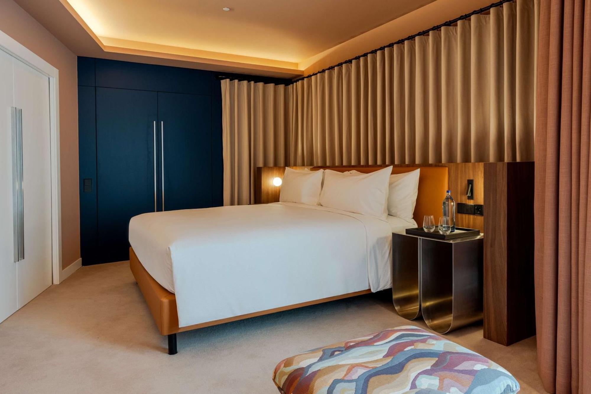 Cenica Porto Hotel, Curio Collection By Hilton Exterior photo